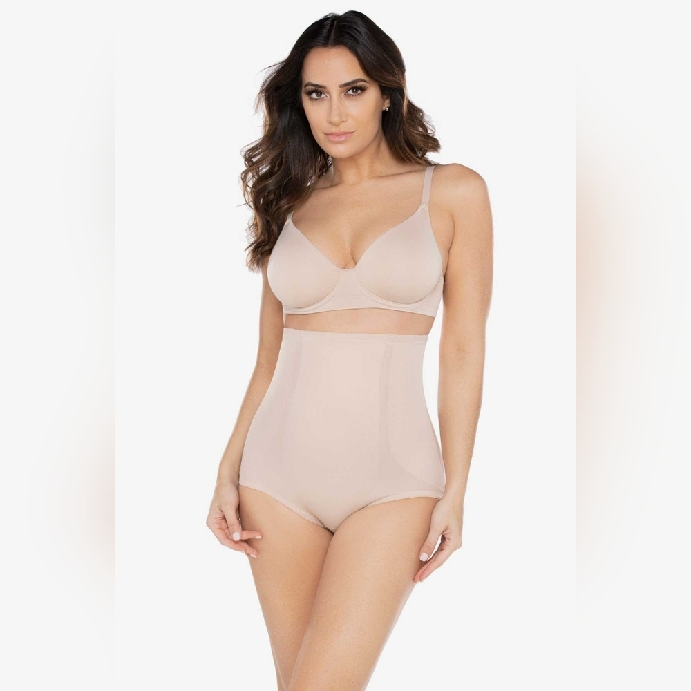 Nwt Miraclesuit 2915 Extra Firm Control Shape Away High Waist Brief Medium